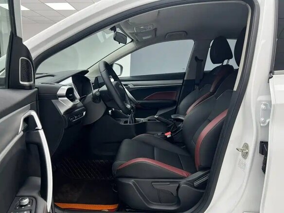 2022 Geely Binyue I Рестайлинг, белый, 1171000 рублей - вид 12