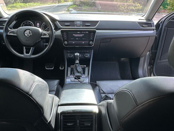 2015 Skoda Superb III, серый, 1790000 рублей - вид 15