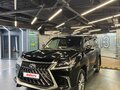 2020 Lexus LX 570 III Рестайлинг 2, чёрный, 8525000 рублей - вид 1