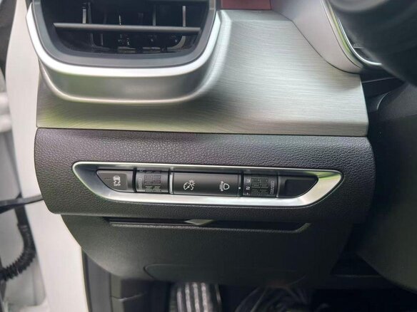 2022 Geely Coolray I, белый - вид 11