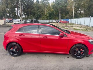 2013 Mercedes-Benz A-Класс 180 III (W176), красный, 1100000 рублей, вид 5