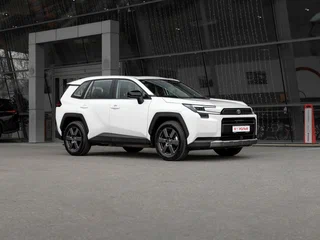 2026 Toyota RAV4 VI (XA60), белый, 4790000 рублей, вид 1