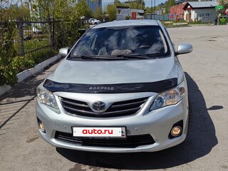 2013 Toyota Corolla X (E140, E150) Рестайлинг, серебристый, 1150000 рублей, вид 1