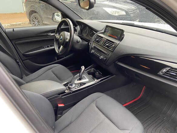 2013 BMW 1 серии 116i II (F20/F21), белый, 1190000 рублей - вид 13