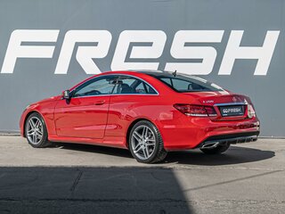 2013 Mercedes-Benz E-Класс 200 IV (W212, S212, C207) Рестайлинг, красный, 1930000 рублей, вид 2