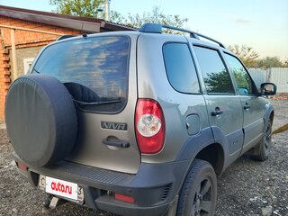 2018 Chevrolet Niva I Рестайлинг, серый, 1000000 рублей, вид 4