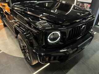 2026 Mercedes-Benz G-Класс AMG 63 AMG II (W465) Рестайлинг, чёрный, 33000000 рублей, вид 4