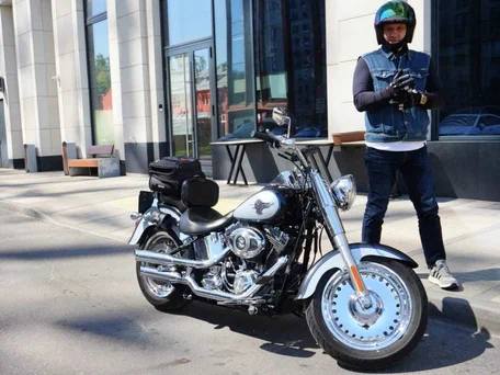2012 Harley-Davidson Fat Boy, серый, 1580000 рублей, вид 5
