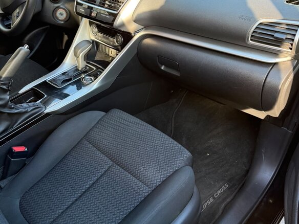 2019 Mitsubishi Eclipse Cross I, чёрный, 1900000 рублей - вид 5