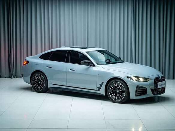 2026 BMW 4 серии Gran Coupe 430i G22, G23, G26 Рестайлинг, белый, 6985166 рублей - вид 5