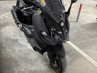 2023 Sym Maxsym TL 500, чёрный, 670000 рублей, вид 1
