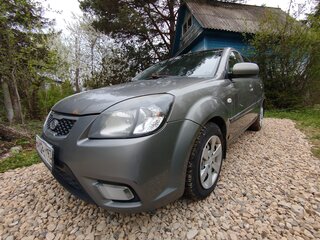 2011 Kia Rio II Рестайлинг, серый, 405000 рублей, вид 3