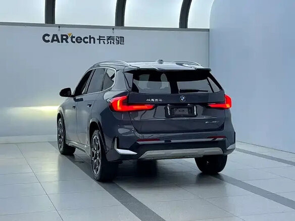 2023 BMW X1 Long 25Li sDrive III (U11/U12), серебристый, 4704000 рублей - вид 7