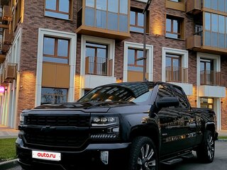 2018 Chevrolet Silverado Crew Cab 8-speed III (K2XX) Рестайлинг, чёрный, 4250000 рублей, вид 2
