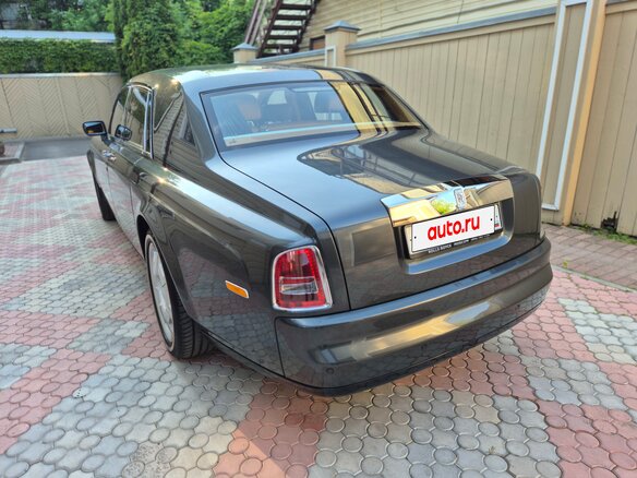 2005 Rolls-Royce Phantom Long VII, зелёный - вид 13
