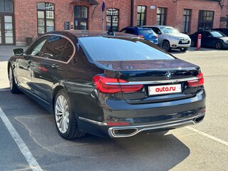 2016 BMW 7 серии Long 730Ld xDrive VI (G11/G12), синий, 2550000 рублей, вид 5