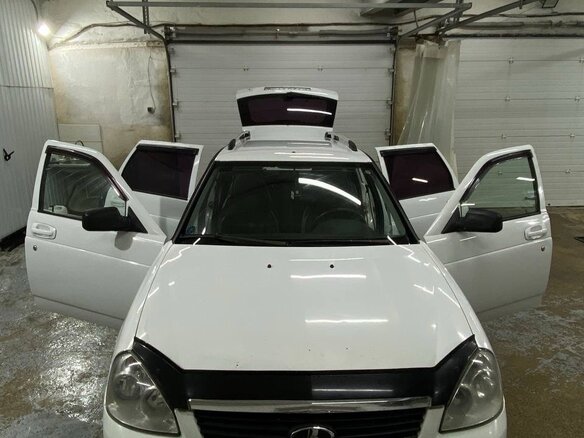 2011 Lada (ВАЗ) Priora I, белый, 285000 рублей - вид 2