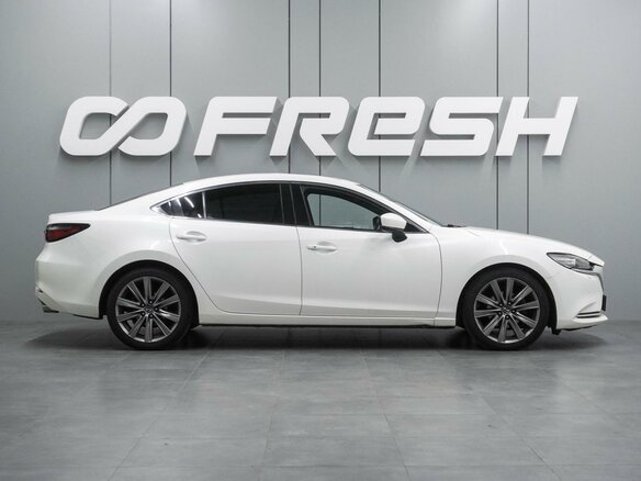 2018 Mazda 6 III (GJ) Рестайлинг 2, белый, 2129000 рублей - вид 4