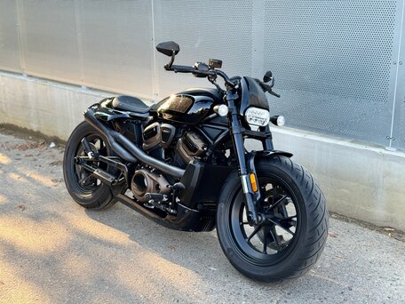 2021 Harley-Davidson Sportster S, чёрный, 1290000 рублей, вид 4