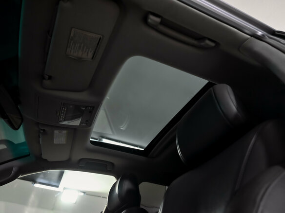 2008 Lexus LX 570 III, серебристый, 3000000 рублей - вид 19