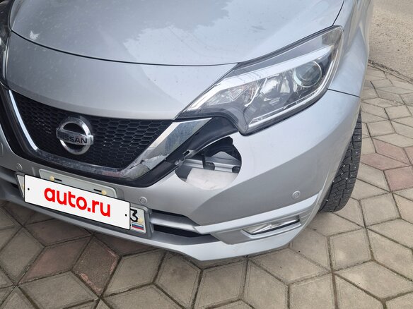 2017 Nissan Note II Рестайлинг, серебристый, 999000 рублей - вид 10