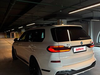 2022 BMW X7 40i I (G07) Рестайлинг, белый, 11250000 рублей, вид 1