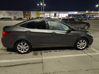 2011 Hyundai Solaris I, чёрный, 550000 рублей, вид 2