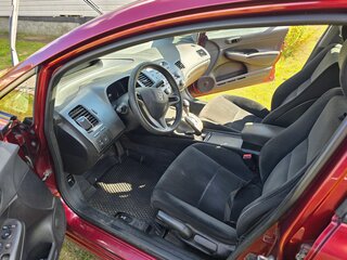2011 Honda Civic VIII Рестайлинг, красный, 850000 рублей, вид 4