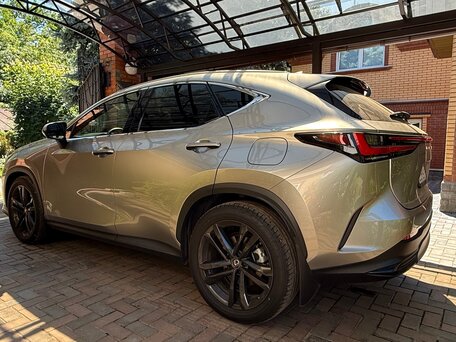 2023 Lexus NX 250 II, серый, 7350000 рублей, вид 2