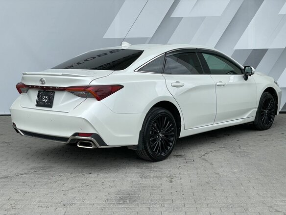 2021 Toyota Avalon V, белый - вид 5