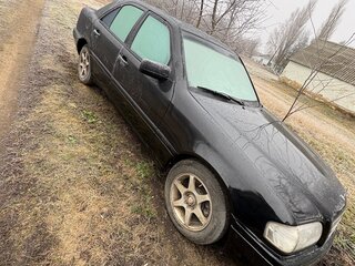 1993 Mercedes-Benz C-Класс 180 (PMS) I (W202), чёрный, 250000 рублей, вид 1
