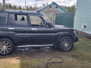 2004 Mitsubishi Pajero Pinin, чёрный, 650000 рублей, вид 4