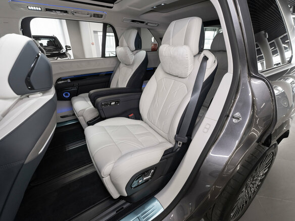 2025 Zeekr 9X 70 kWh, серый - вид 13