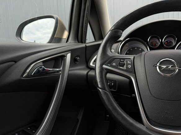 2012 Opel Astra J Рестайлинг, бежевый - вид 19