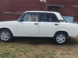 2004 Lada (ВАЗ) 2107, белый, 165000 рублей, вид 5