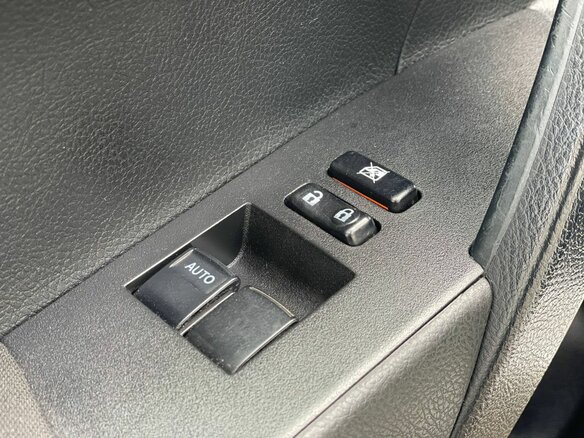 2014 Toyota Corolla XI (E160, E170, E180), белый, 1239000 рублей - вид 7