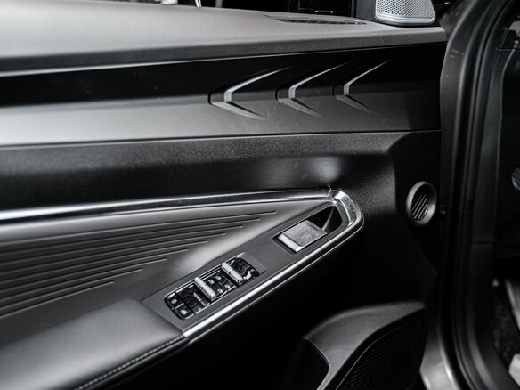 2026 Geely Cityray, серый, 3384990 рублей - вид 8