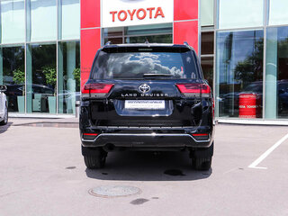 2026 Toyota Land Cruiser 300 Series, чёрный, 15900000 рублей, вид 3