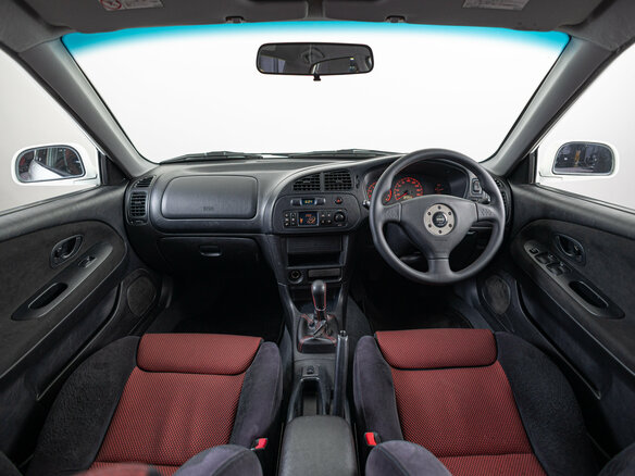 2000 Mitsubishi Lancer Evolution VI, белый, 4990000 рублей - вид 18