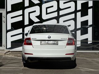 2016 Skoda Octavia III (A7), белый, 1150000 рублей, вид 4