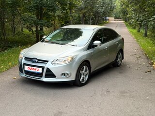 2011 Ford Focus III, серебристый, 690000 рублей, вид 4