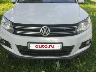 2013 Volkswagen Tiguan I Рестайлинг, белый, 1450000 рублей, вид 2