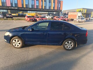 2011 Skoda Octavia II (A5) Рестайлинг, синий, 635000 рублей, вид 4