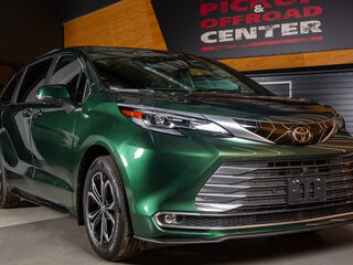 2026 Toyota Sienna IV, зелёный, 11498000 рублей, вид 2