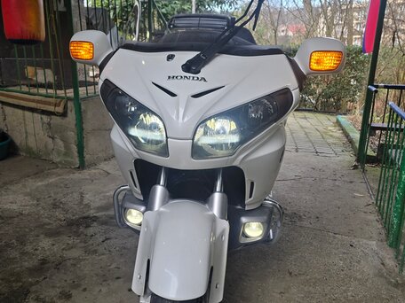 2012 Honda GL 1800 Gold Wing, белый, 1660000 рублей, вид 1