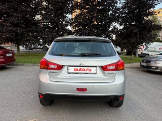 2014 Mitsubishi ASX I Рестайлинг, серебристый, 700000 рублей, вид 5