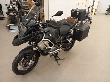 2021 BMW R 1250 GS Adventure, чёрный, 2150000 рублей, вид 2