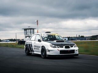 2004 Subaru Impreza WRX II Рестайлинг 1, белый, 1250000 рублей, вид 1