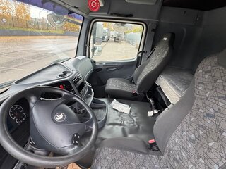 2021 КамАЗ 5490 NEO, белый, 3400000 рублей, вид 5