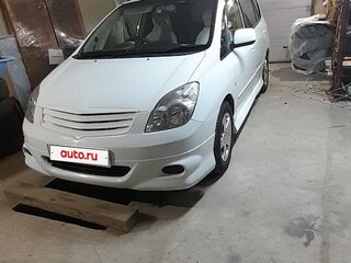 2003 Toyota Corolla Spacio II, белый, 499000 рублей, вид 1